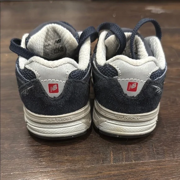 New Balance Kids Sneakers - Navy and Gray - Picture 4 of 8